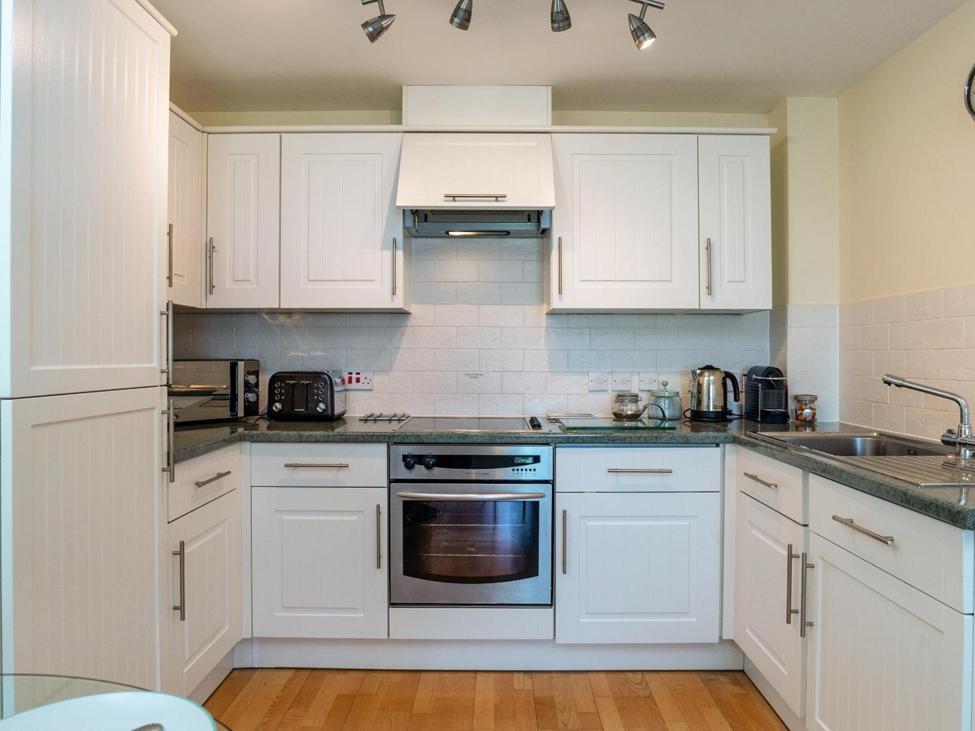 8 Belvedere Court Пейнтон Экстерьер фото